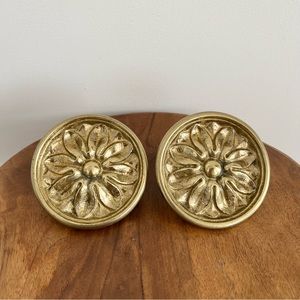 Vintage Round Medallions Floral Pattern Metal Curtains Tie Backs / Drawer Pulls